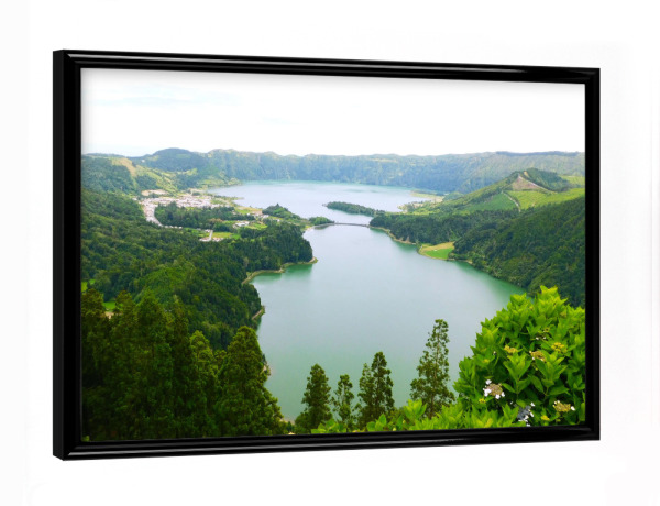 Poster mit schwarzem Rahmen "Sete Cidades" artboxONE - Natur,Reise,Reise / Strand und Meer,Reise / Länder