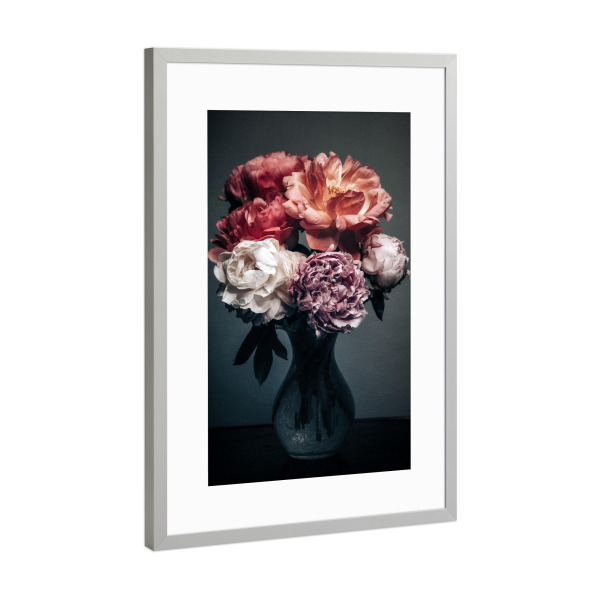 Poster mit Rahmen Silber "Pfingstrosen in der Vase" artboxONE - Natur,Floral