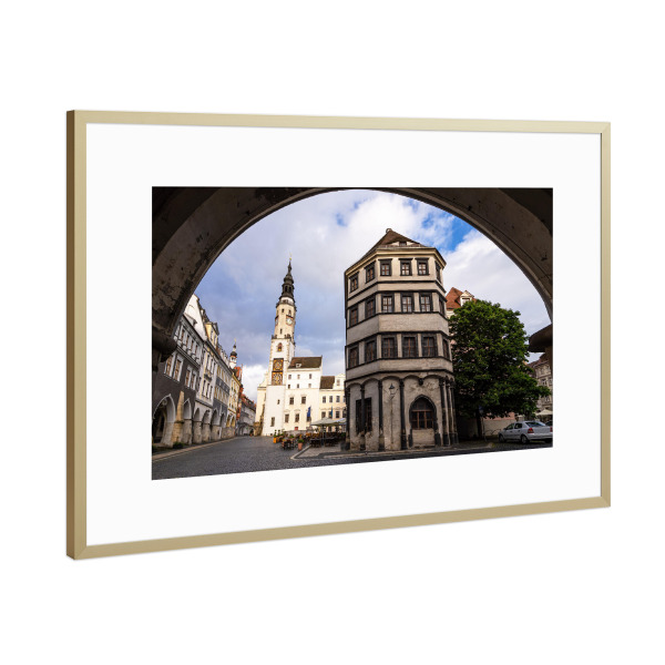 Poster mit Rahmen Gold "Stadt, Ratshaus, Torbogen" artboxONE - Reise,Architektur,Städte / Weitere