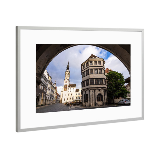 Poster mit Rahmen Silber "Stadt, Ratshaus, Torbogen" artboxONE - Reise,Architektur,Städte / Weitere