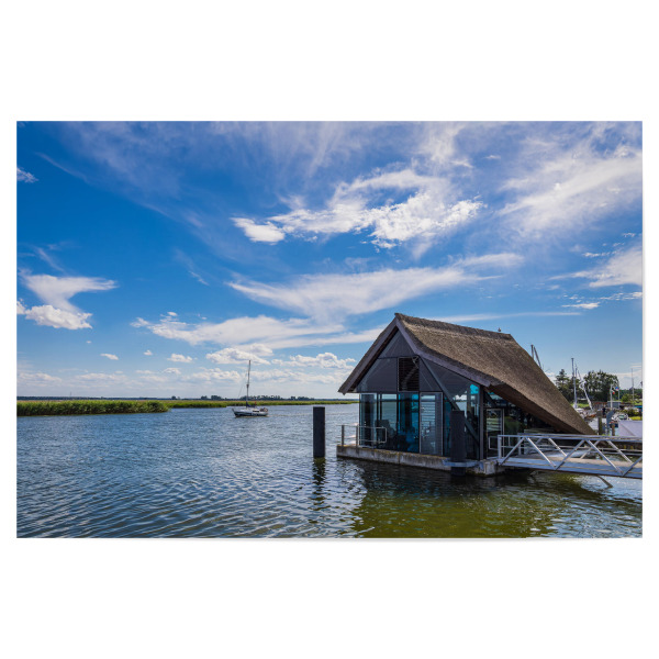 Poster "Bodden, Haus, Wolken" artboxONE - Natur,Reise,Architektur,Reise / Strand und Meer