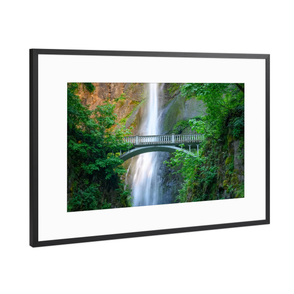 Poster mit Rahmen Schwarz (Metallic) "Multnomah Falls" artboxONE - Natur,Reise,Architektur,Reise / Länder
