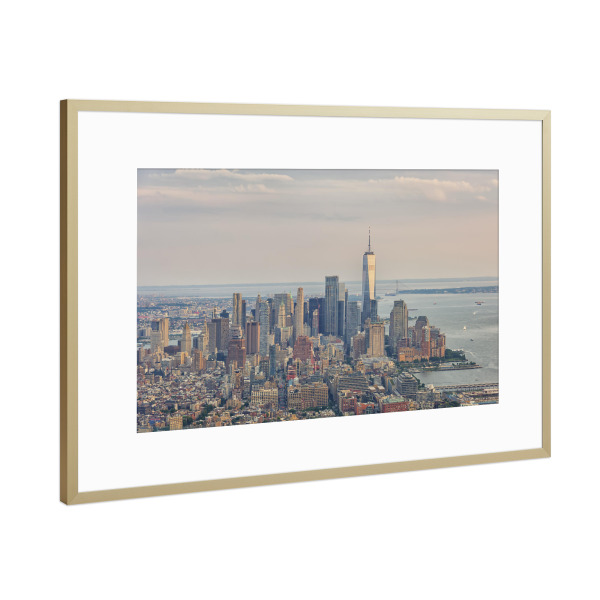 Poster mit Rahmen Gold "Manhattan-Sonnenuntergang" artboxONE - Städte,Städte / New York,Reise,Architektur,Reise / Länder