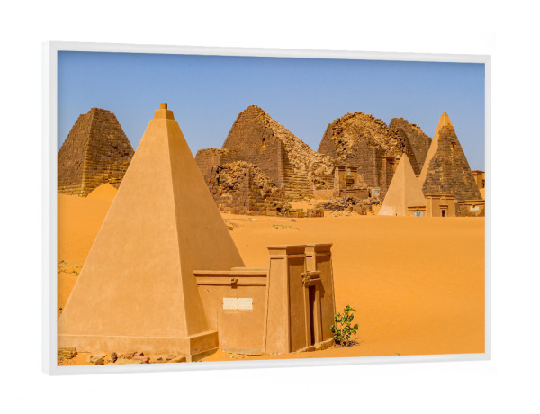 Poster mit weißem Rahmen "Die Pyramiden im Sudan" artboxONE - Architektur,Reise / Afrika