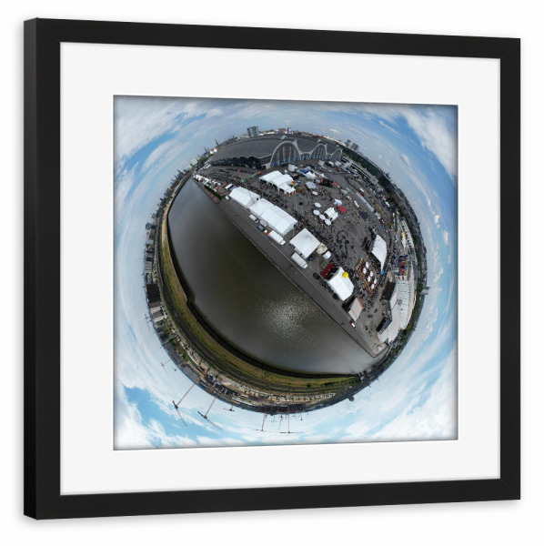 Poster mit Rahmen schwarz "Hamburg Oberhafen Planet" artboxONE - Städte,Städte / Hamburg,Reise,Architektur,Reise / Länder