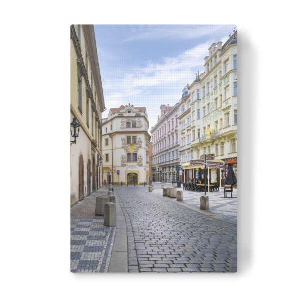 Leinwandbild "Karlova, gemütliche Gasse in Prag" artboxONE - Architektur,Städte / Prag
