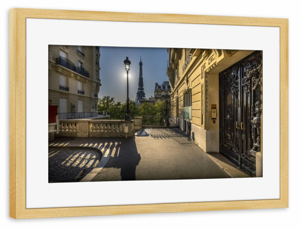 Poster mit Rahmen kiefer "Pariser Straße" artboxONE - Städte,Reise,Architektur,Städte / Paris,Reise / Länder