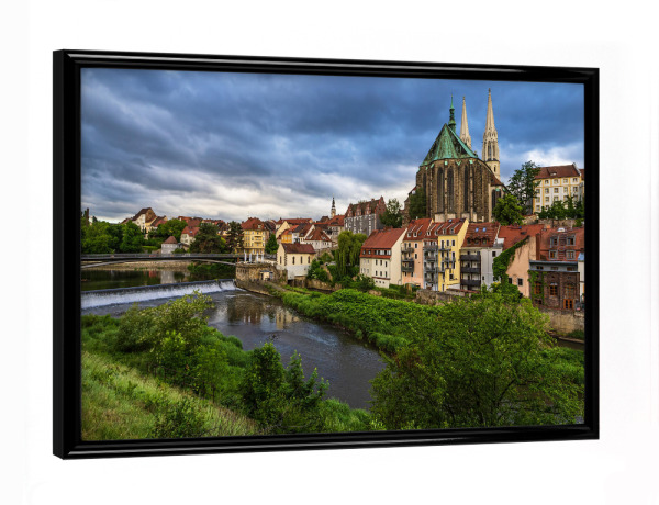 Poster mit schwarzem Rahmen "Fluß, Stadt, Kirche" artboxONE - Natur,Reise,Architektur,Städte / Weitere