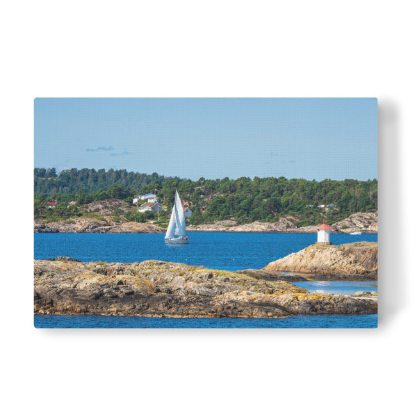 Leinwandbild "Felsen, Küste, Segelboot" artboxONE - Natur,Reise,Reise / Strand und Meer,Reise / Länder