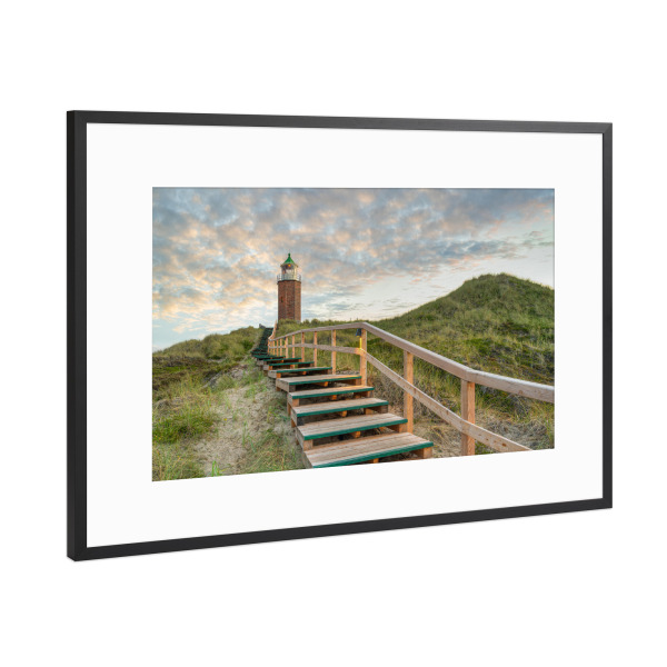 Poster mit Rahmen Schwarz (Metallic) "Sylt Quermarkenfeuer Rotes Kliff" artboxONE - Natur,Reise,Architektur,Reise / Strand und Meer