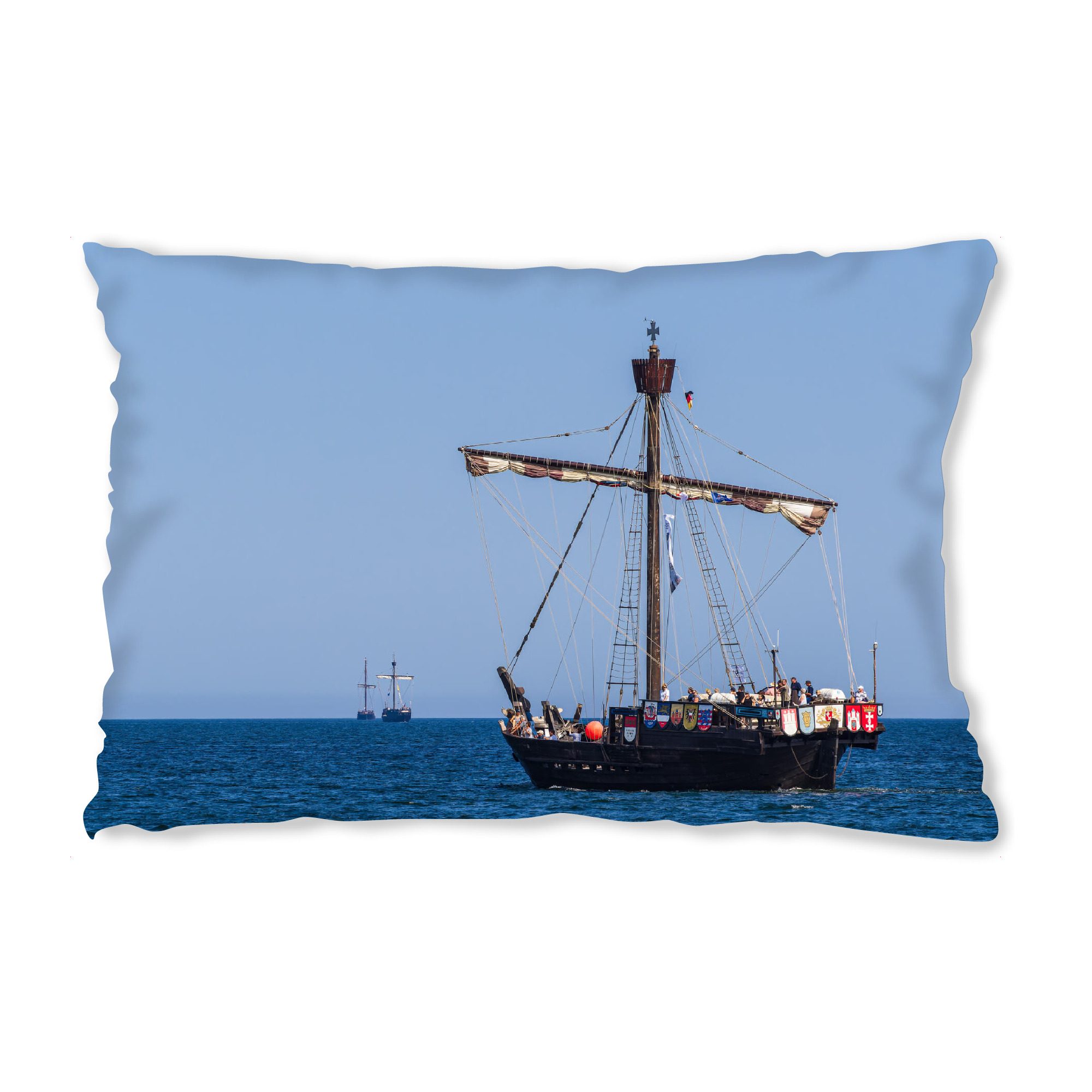 Design-Kissen "Kogge und Ostsee" artboxONE - Natur,Reise,Reise / Strand und Meer