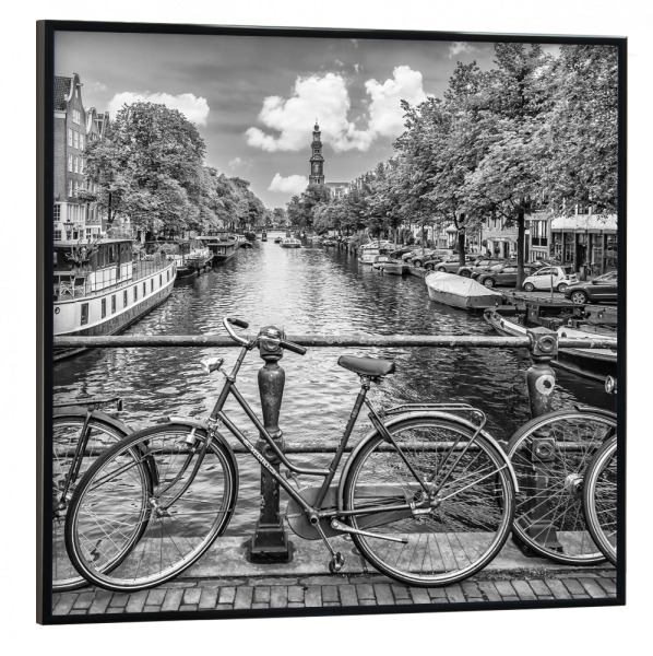 Poster mit schwarzem Rahmen 30x30 cm "Fahrrad in Amsterdam" artboxONE - Schwarzweiß,Städte / Amsterdam