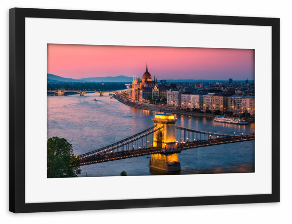 Poster mit Rahmen schwarz "Budapest und die Donau, Ungarn" artboxONE - Reise,Architektur,Städte / Budapest