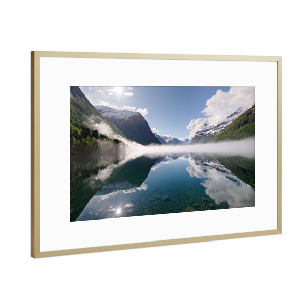 Poster mit Rahmen Gold "Morgenlicht am See" artboxONE - Natur,Reise,Reise / Länder
