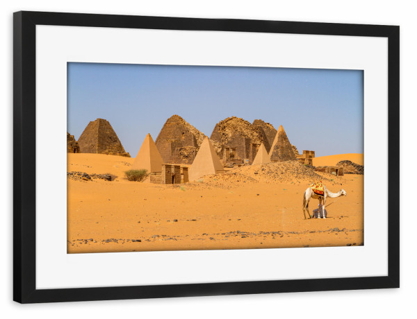 Poster mit Rahmen schwarz "Meroes Pyramiden" artboxONE - Architektur,Reise / Afrika - Pyramide,Pyramiden,Sudan,Meroe,Nubien,Wüste,Sahara,Afrika,Pharao