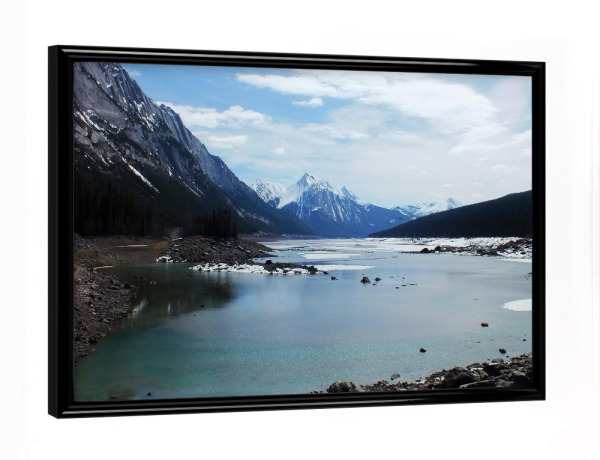 Poster mit schwarzem Rahmen "Maligne Lake im Jasper NP" artboxONE - Natur,Reise,Reise / Länder