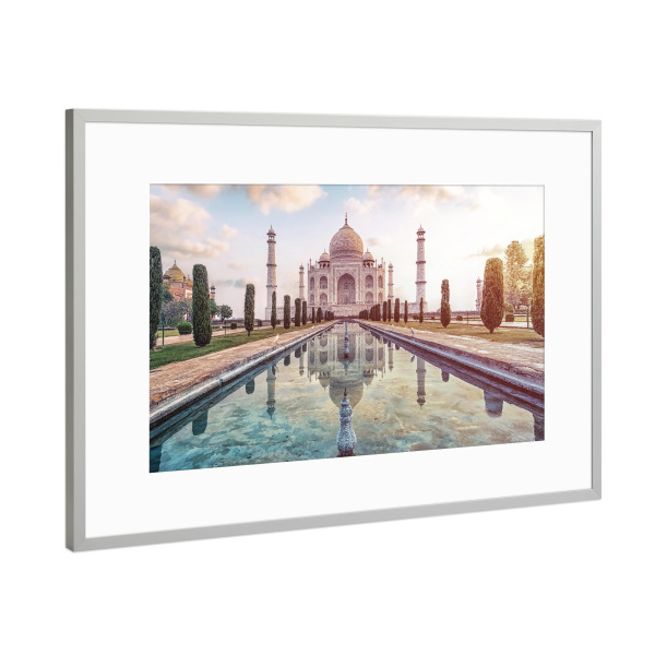 Poster mit Rahmen Silber "Buntes Taj Mahal" artboxONE - Städte,Reise,Architektur,Reise / Asien,Reise / Länder