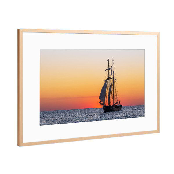 Poster mit Rahmen Kupfer "Windjammer im Abendrot" artboxONE - Natur,Reise,Reise / Strand und Meer