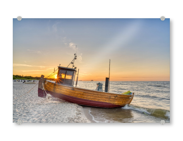 Acrylglasbild "Fischerboot am Ostseestrand" artboxONE - Natur,Reise,Reise / Strand und Meer