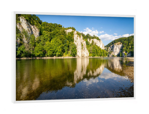Poster mit weißem Rahmen "Sommer an der Donau" artboxONE - Natur,Reise - Fluss,Weltenburg,Bayern,Landschaft,Berge,Deutschland