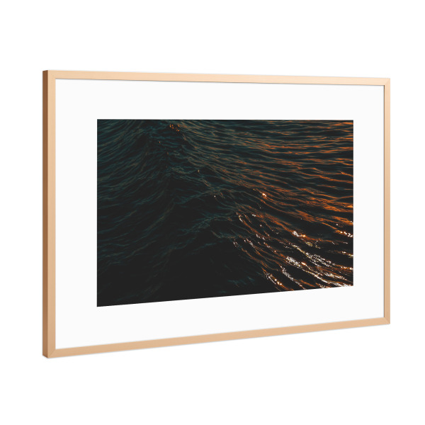 Poster mit Rahmen Kupfer "Ostseewellen bei Sonnenuntergang" artboxONE - Natur,Reise,Reise / Strand und Meer