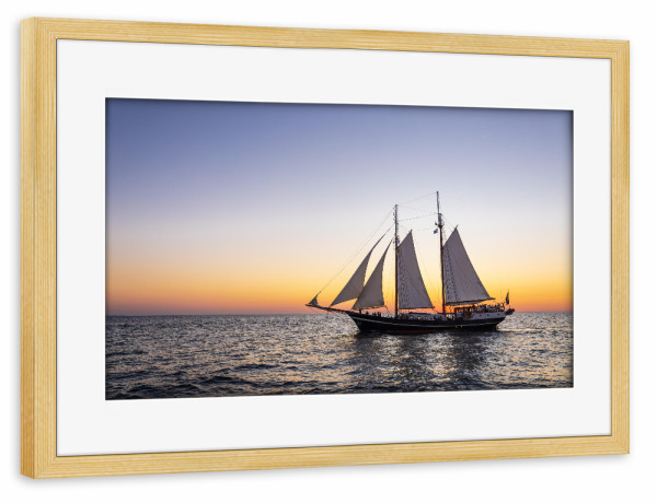 Poster mit Rahmen kiefer "Windjammer, Ostsee, Abend" artboxONE - Natur,Reise,Reise / Strand und Meer