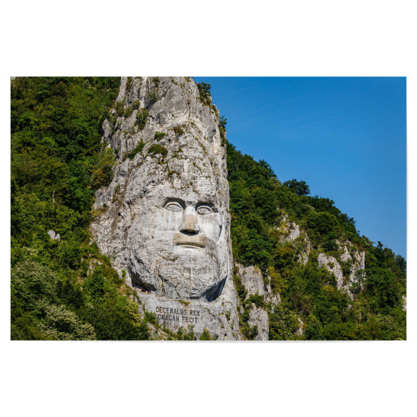 Poster "Dakerkönig Decebalus" artboxONE - Natur,Architektur - Rumänien,Donau,Statue,Decebalus,Dakerkönig,Daker,Felsen,Eisernes tor