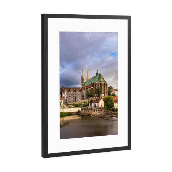 Poster mit Rahmen Schwarz (Metallic) "Wolken, Kirche, Fluß" artboxONE - Reise,Architektur,Städte / Weitere