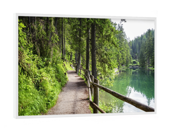 Poster mit weißem Rahmen "Gehweg am See" artboxONE - Natur,Reise,Reise / Länder
