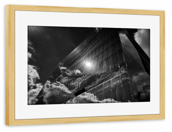Poster mit Rahmen kiefer "Berlin Cube" artboxONE - Städte / Berlin,Reise,Schwarzweiß,Architektur - Berlin,Architektur,Stadt,Deutschland,Schwarzweiß