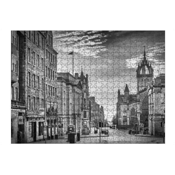 Puzzle Ravensburger "Royal Mile in Edinburgh am Morgen" artboxONE - Städte,Schwarzweiß,Architektur