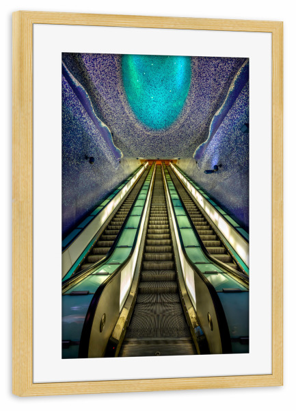 Poster mit Rahmen kiefer "Funkelnde U-Bahn" artboxONE - Städte,Reise,Architektur,Reise / Länder,Städte / Weitere