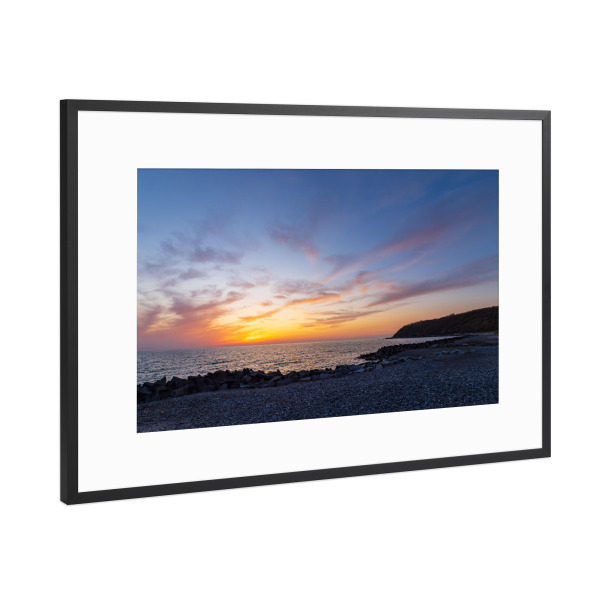 Poster mit Rahmen Schwarz (Metallic) "Strand mit Sonnenuntergang" artboxONE - Natur,Reise,Reise / Strand und Meer