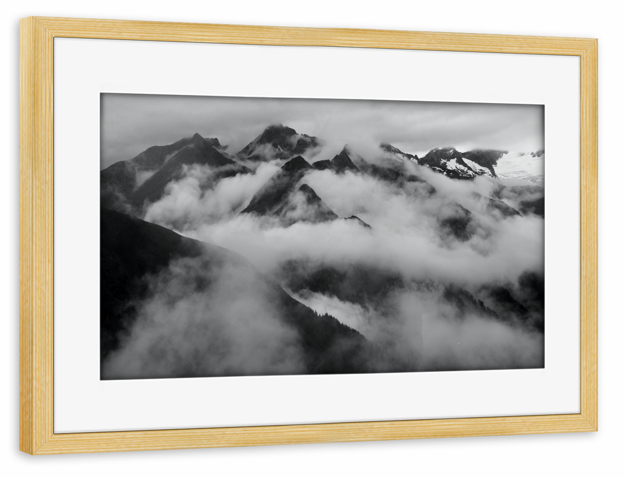 Poster mit Rahmen kiefer "Stimmungsvolle Berge Österreich" artboxONE - Natur,Reise,Schwarzweiß