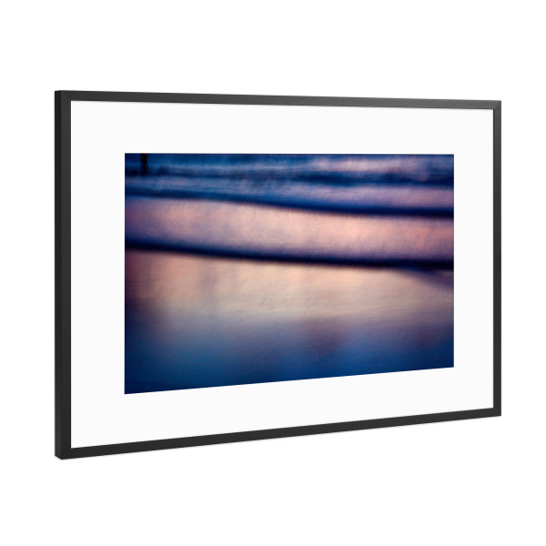 Poster mit Rahmen Schwarz (Metallic) "Verschwommener Fischer" artboxONE - Natur,Menschen,Reise / Strand und Meer,Männer