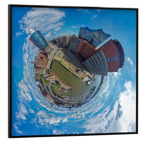 Poster mit schwarzem Rahmen 30x30 cm "Hamburg - Planet Sandtorkai" artboxONE - Städte,Städte / Hamburg,Reise,Architektur,Reise / Länder