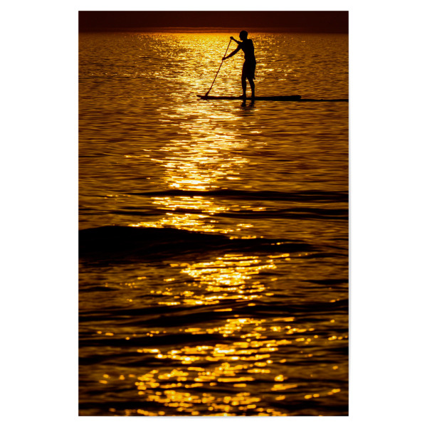 Poster 30x20 cm "Surfen im goldenen Sonnenuntergang" artboxONE - Natur,Menschen,Reise / Strand und Meer,Sport,Städte / Weitere
