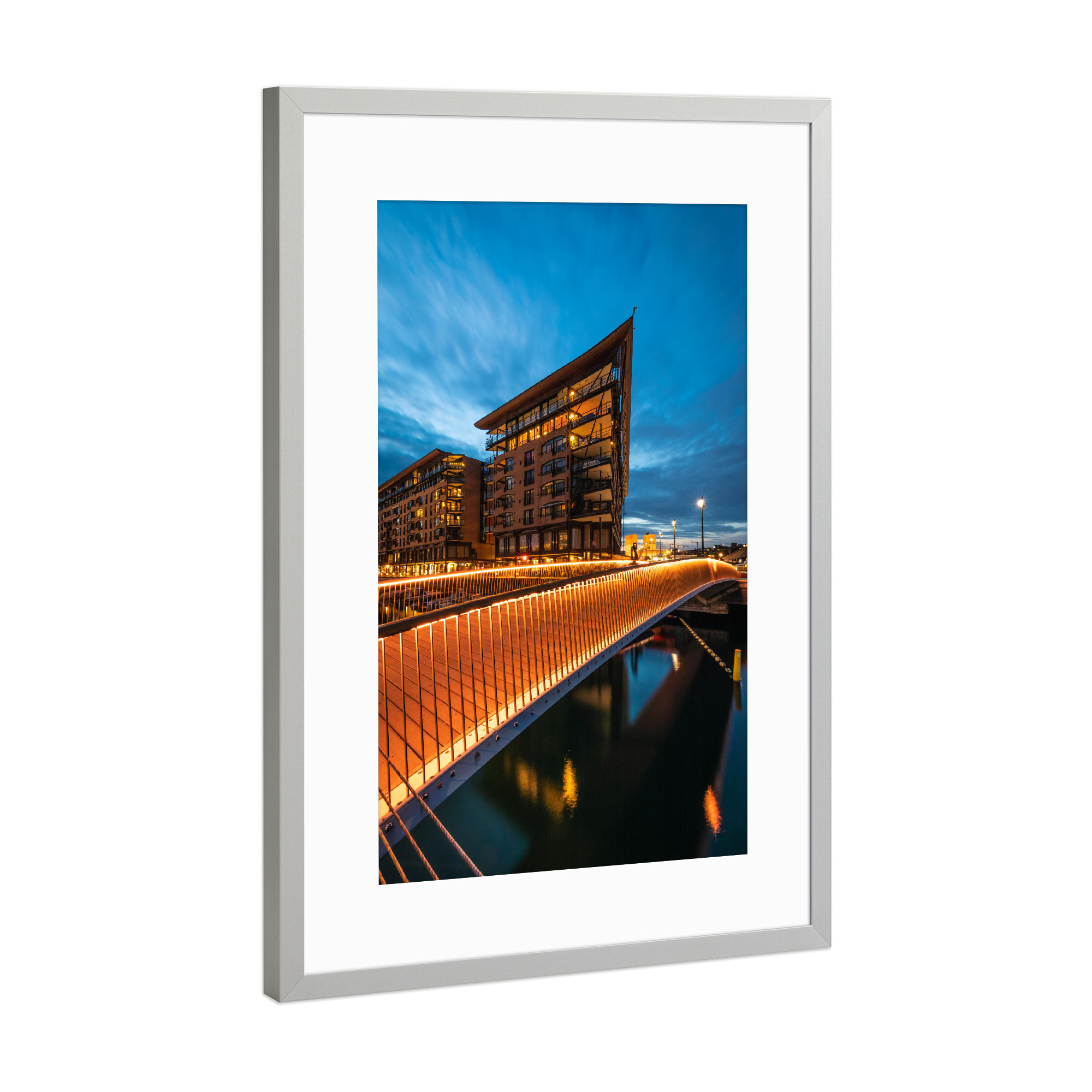 Poster mit Rahmen Silber "Oslo at Night" artboxONE - Städte,Reise