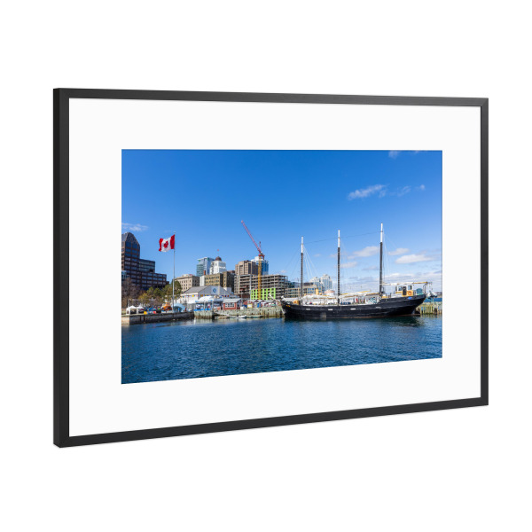 Poster mit Rahmen Schwarz (Metallic) "Der Hafen von Halifax" artboxONE - Städte,Reise,Architektur