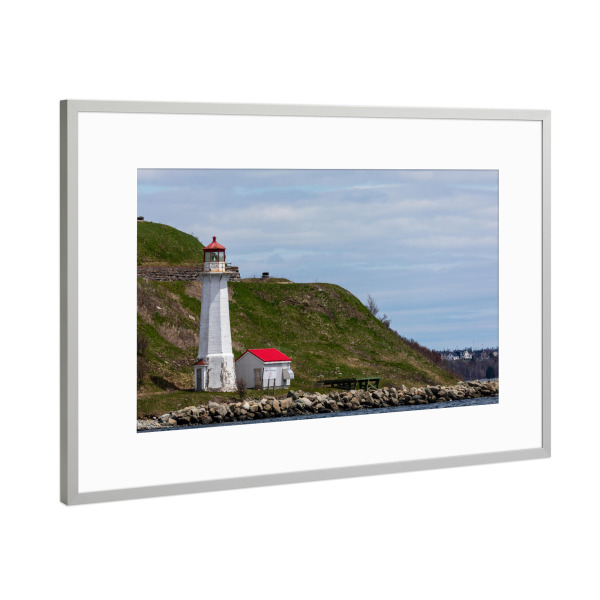 Poster mit Rahmen Silber "Halifax Lichtsignal" artboxONE - Architektur - Halifax,Kanada,Skyline,Hafen,Nacht,Nova scotia,Neufundland,Leuchtturm
