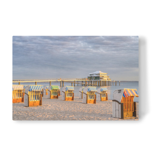 Morning sun at Timmendorfer Strand