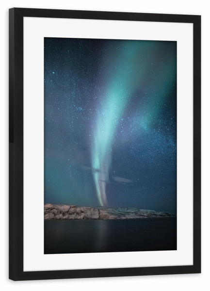 Poster mit Rahmen schwarz "Aurora und Milchstraße" artboxONE - Natur,Galaxy
