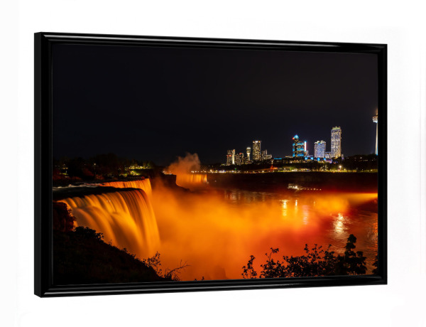 Poster mit schwarzem Rahmen "Die Niagarafälle beleuchtet" artboxONE - Natur,Reise,Architektur