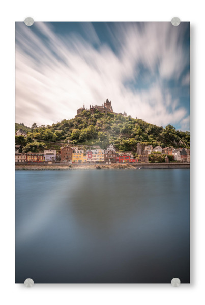 Acrylglasbild "Cochem, Rheinland-Pfalz" artboxONE - Städte - Mosel,Moselufer,Stadtansicht,Langzeitbelichtung,Reichsburg,Bunte häuser,Berg,Wolken