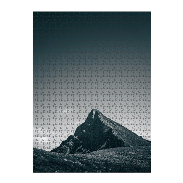Puzzle Ravensburger "Monochrome Mountain" artboxONE - Natur - Berg,Bergspitze,Gipfel,Berggipfel,Schwarzweiß,Felshang,Lofoten,Norwegen,Skandinavien