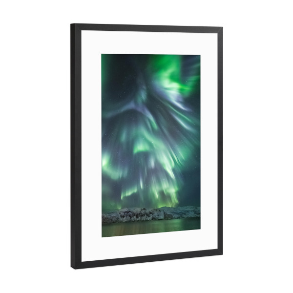 Poster mit Rahmen Schwarz (Metallic) "Aurora" artboxONE - Natur,Galaxy