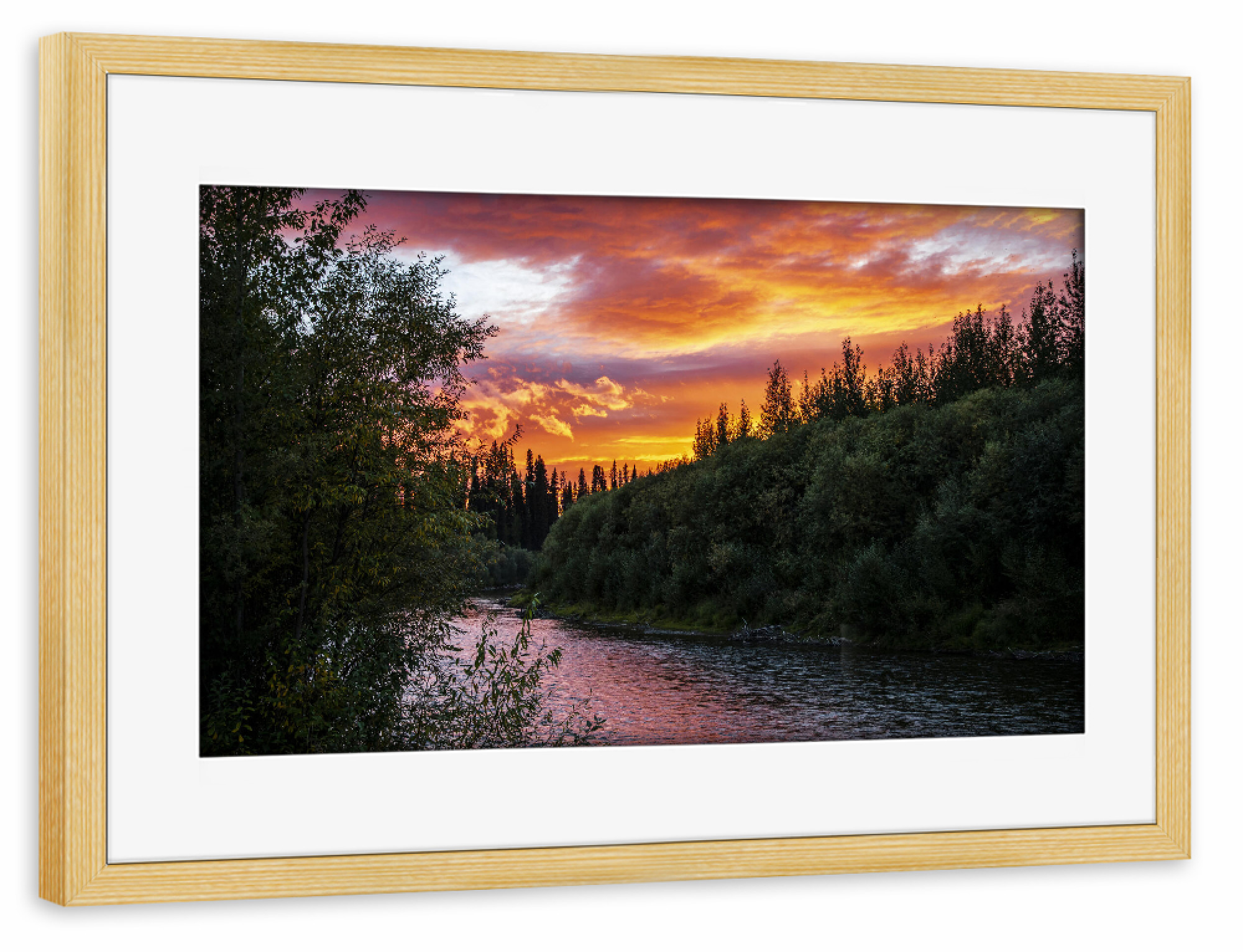 Poster mit Rahmen kiefer "Brennender Himmel" artboxONE - Natur,Reise - Alaska,Abend,Fluss,Abendrot,Himmel,Natur,Landschaft