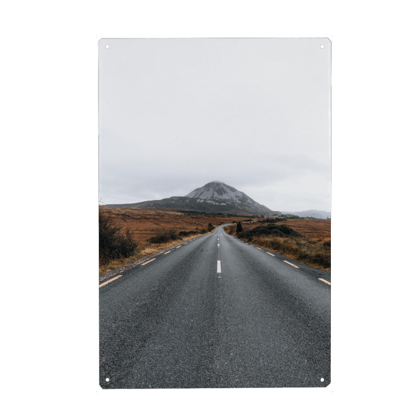 Metall Poster "A Mountain Road" artboxONE - Natur,Reise,Reise / Länder - Mountain,Berg,Landscape,Road,Straße,Moody,Landschaft - Blechschild