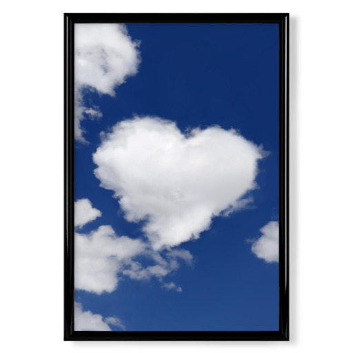 Wolkenherz am Himmel