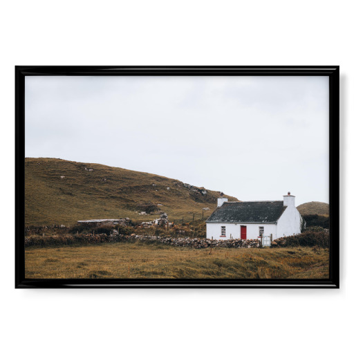 The House with red door